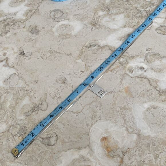 Gucci 925 Sterling Silver “Scorpio” Zodiac Pendant & Chain Unisex - Picture 13 of 16